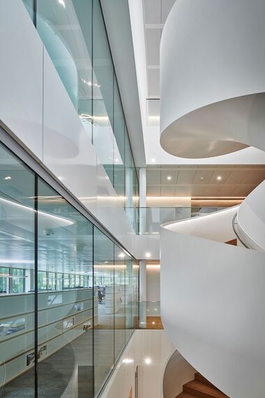 thermfix vario Fachadas, fuego light Puertas, fuego light Sistemas de correderas and unico Puertas - ECAvenir, Lausanne located in Lausanne, Suiza