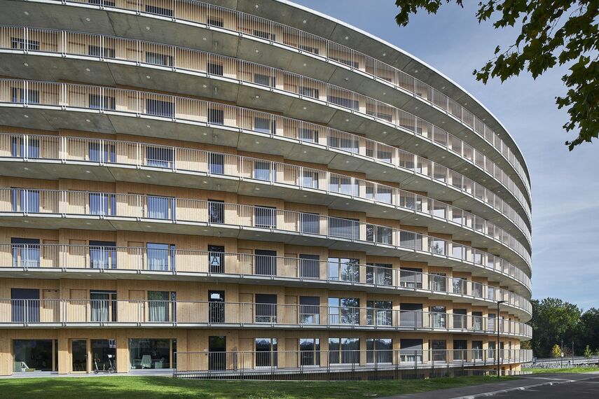 fuego light Puertas - Vortex, Lausanne located in Lausanne, Suiza