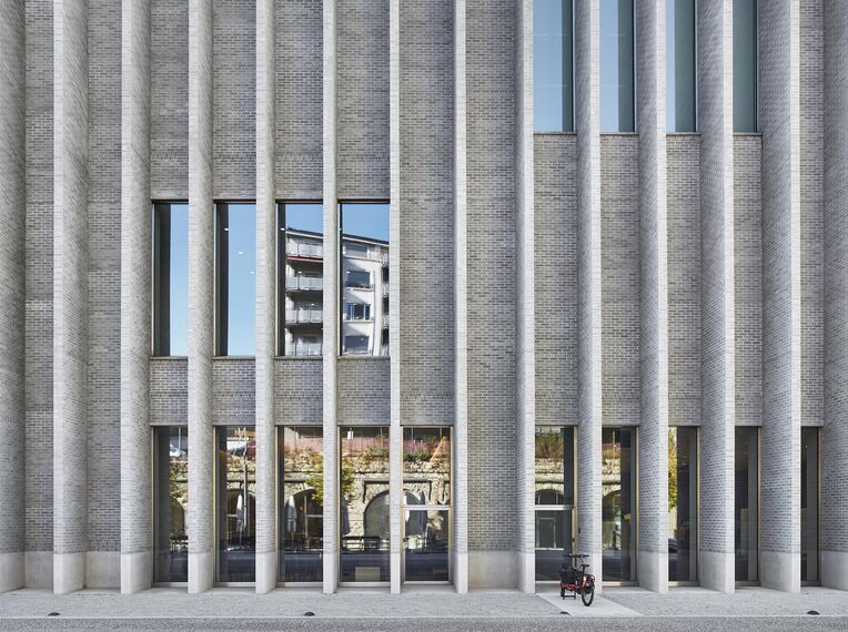 unico Puertas, unico Ventanas and thermfix light Fachadas - MCBA Cantonal Museum of Fine Arts, Lausanne located in Lausanne, Suiza
