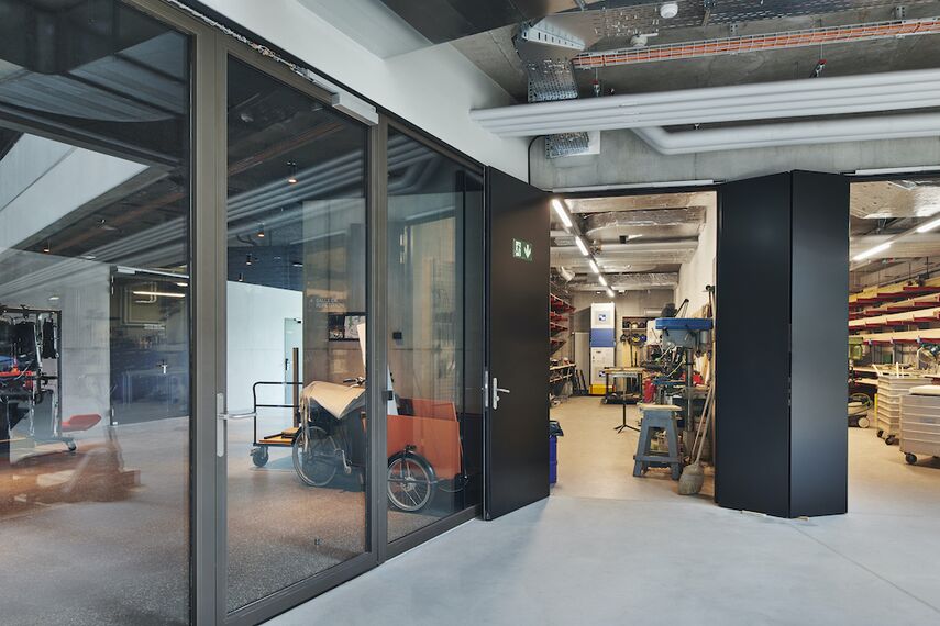 unico Ventanas, unico Puertas, fuego light Puertas, fuego light Ventanas, presto 50 Ventanas and presto 50 Puertas - Théâtre de Carouge and Salle des Fêtes located in Carouge, Suiza