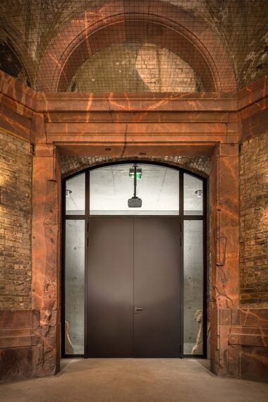 unico Ventanas, unico Puertas, presto 50 Puertas and fuego light Puertas - Trinitatiskirche, Dresden located in Dresden, Alemania