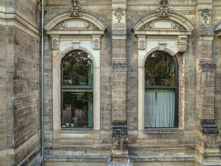 unico Ventanas, unico Puertas, presto 50 Puertas and fuego light Puertas - Trinitatiskirche, Dresden located in Dresden, Alemania