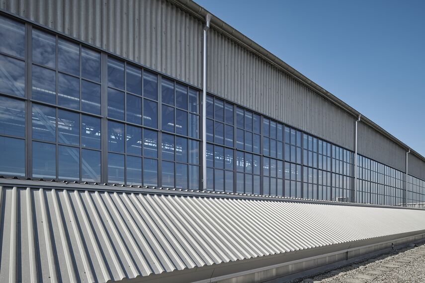 unico xs Ventanas - Factory floors in the Salzhaus, Biel located in Biel, Suiza