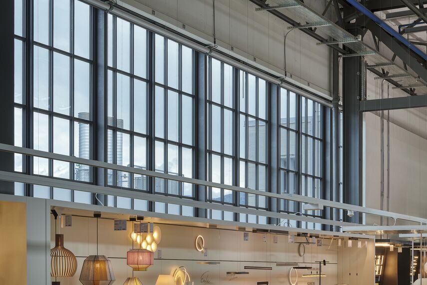 unico xs Ventanas - Factory floors in the Salzhaus, Biel located in Biel, Suiza