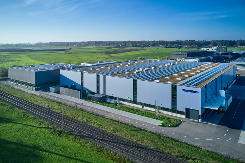 unico Ventanas, fuego light Puertas, thermfix vario Fachadas, unico Puertas, fuego light Sistemas de correderas, unico Sistemas de correderas and presto xs Puertas - Forster Campus, Romanshorn located in Romanshorn, Suiza