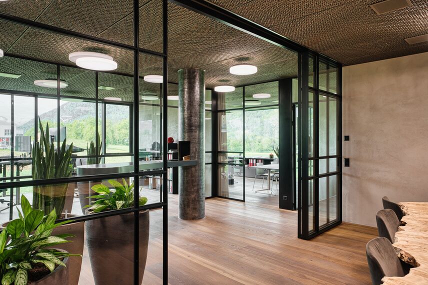 presto xs Puertas, presto 50 Puertas, unico Puertas and fuego light Puertas - Merkle Metallbau AG, Trimmis located in Trimmis, Suiza