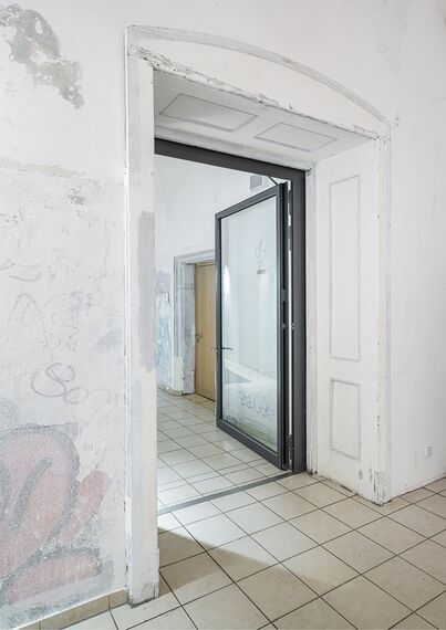 fuego light Puertas and fuego light Ventanas - Renovation of the Künstlerhaus Nuremberg located in Nürnberg, Alemania