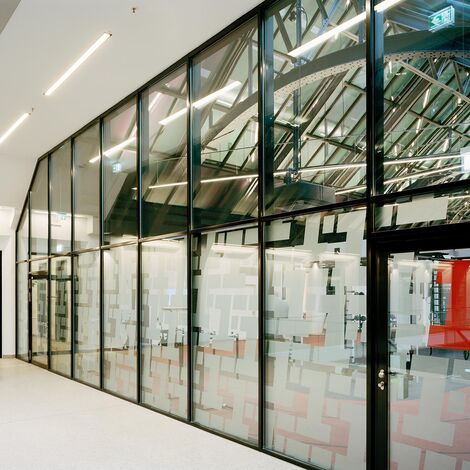 fuego light Ventanas, fuego light Puertas and thermfix vario Fachadas - Work-Life-Center, Hamburgo located in Hamburg, Alemania