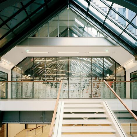 fuego light Ventanas, fuego light Puertas and thermfix vario Fachadas - Work-Life-Center, Hamburgo located in Hamburg, Alemania