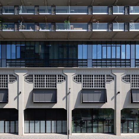 presto 50 Puertas, presto 50 Ventanas, unico xs Ventanas and thermfix vario Fachadas - Fenix I, Rotterdam located in Rotterdam, los Países Bajos