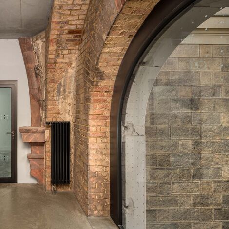 unico Ventanas, unico Puertas, presto 50 Puertas and fuego light Puertas - Trinitatiskirche, Dresden located in Dresden, Alemania