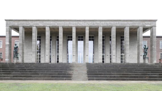unico Ventanas and unico xs Ventanas - Hall of Honour of the House of German Sports, Berlin located in Berlin, Alemania
