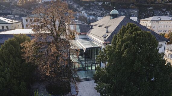 unico Puertas - Los nuevos vestíbulos del Mozarteum, Salzburgo located in Salzburg, Austria